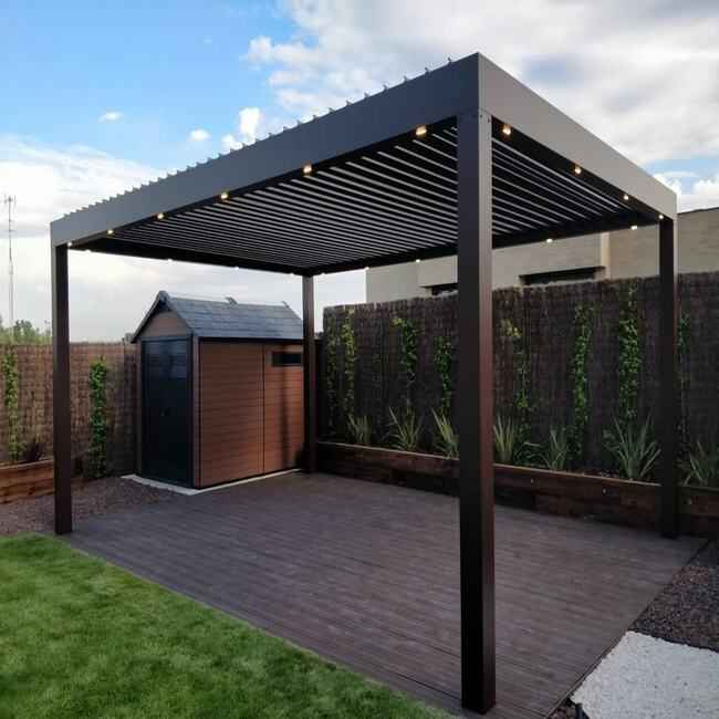 Bioclimatic Pergola in Canada